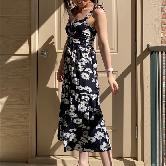 NWT UO Positano Tie-Shoulder Daisy Midi Dress - Picture 4 of 8